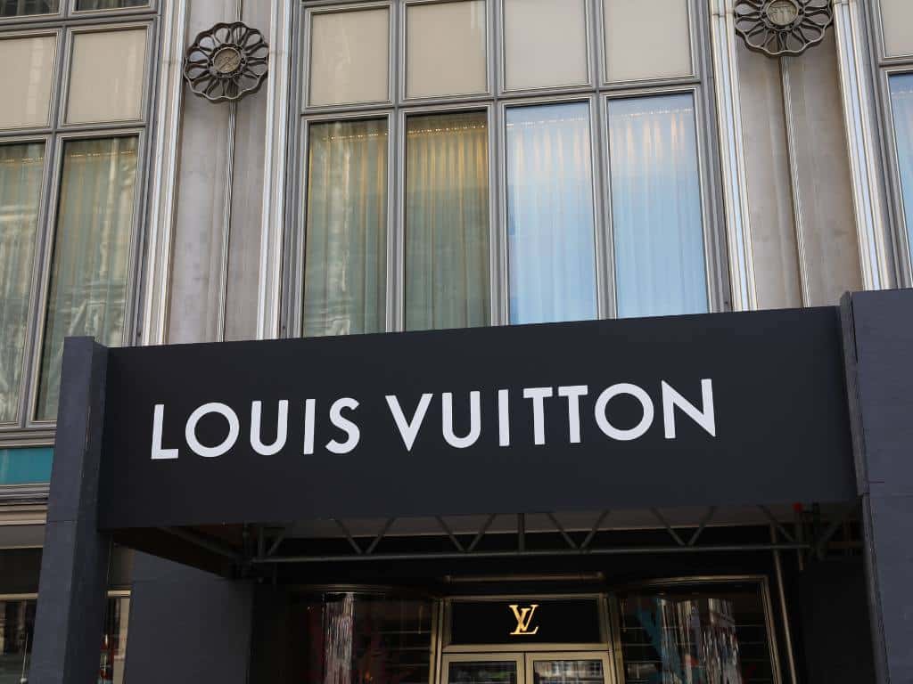 Louis Vuitton: The Mastermind of Marketing Strategy, Blog